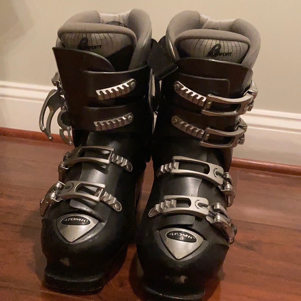 Atomic Superlite 5.50 Ski Boots - Size 25.5